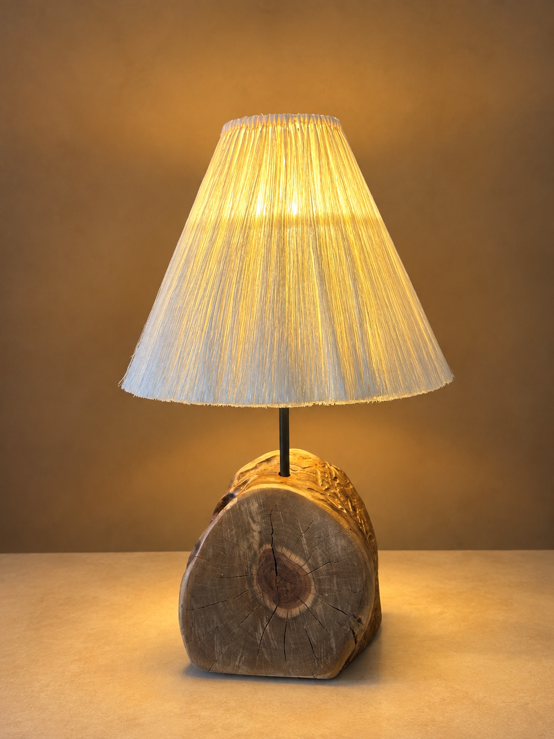 Core Cone Abajur